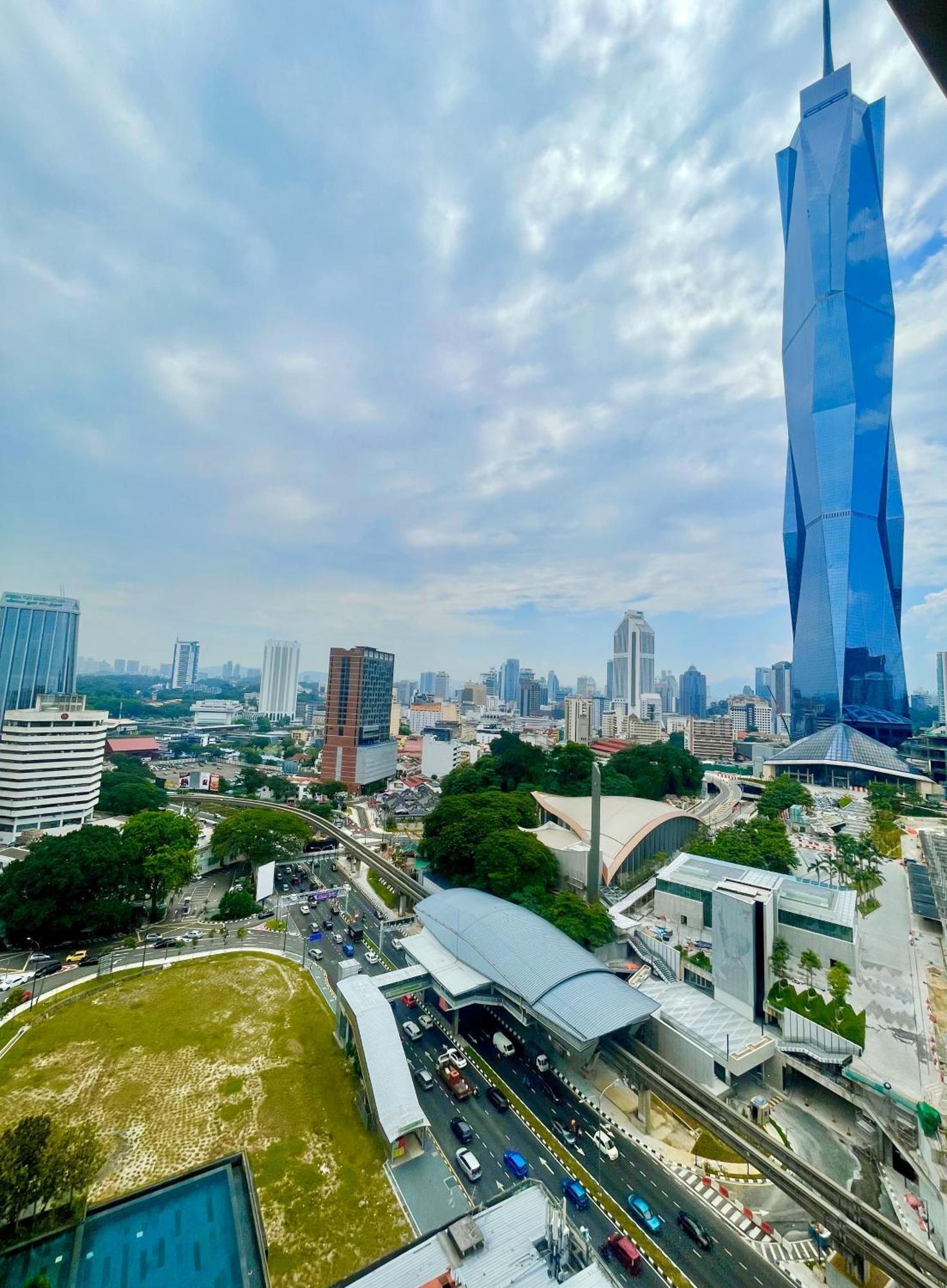 Opus Residences By Luna Apartment *